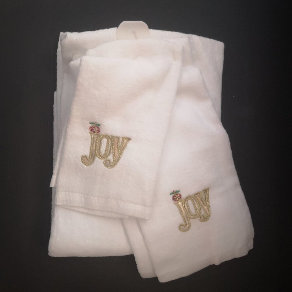 NWOT Unbranded Set of 3 White w/ Embroidery Christmas Themed Towels "JOY"